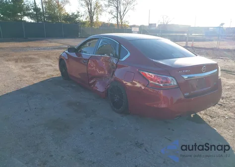 2014 Nissan Altima 2.5 S из США, поврежденный, VIN 1N4AL3AP5EC137066